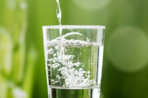 The Importance of Hydration in Combating Wrinkles